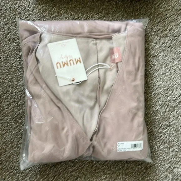 NWT Show Me Your Mumu Emily Empire Maxi Dress Soft Beige Chiffon Medium and 2X - Picture 6 of 10